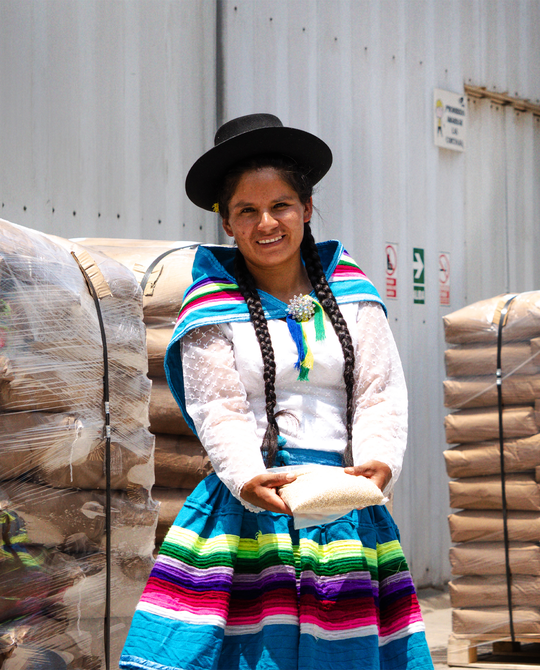 Fotografía del despacho a Holanda — Warmi & Coop